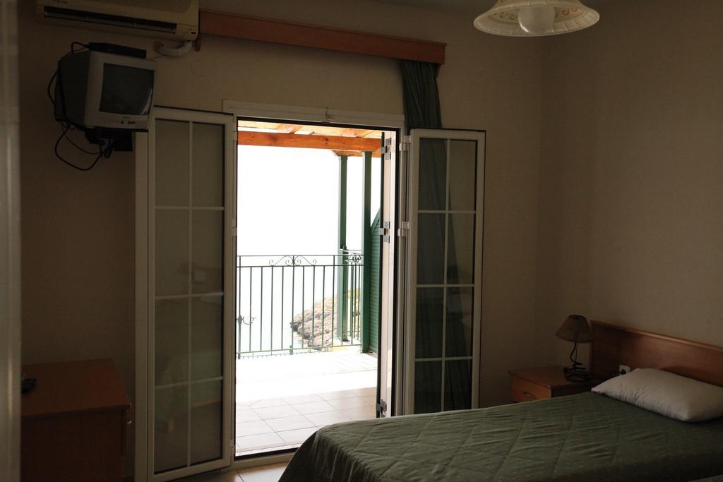 Ferienwohnung Agnantio Eleios-Pronnoi Exterior foto